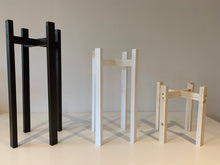 Load image into Gallery viewer, Plant Pot Stand 40Cm High Tier in our classic leg Hand made in 100% UK