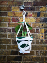 Load image into Gallery viewer, Macrame in white cotton handmade  in small size
