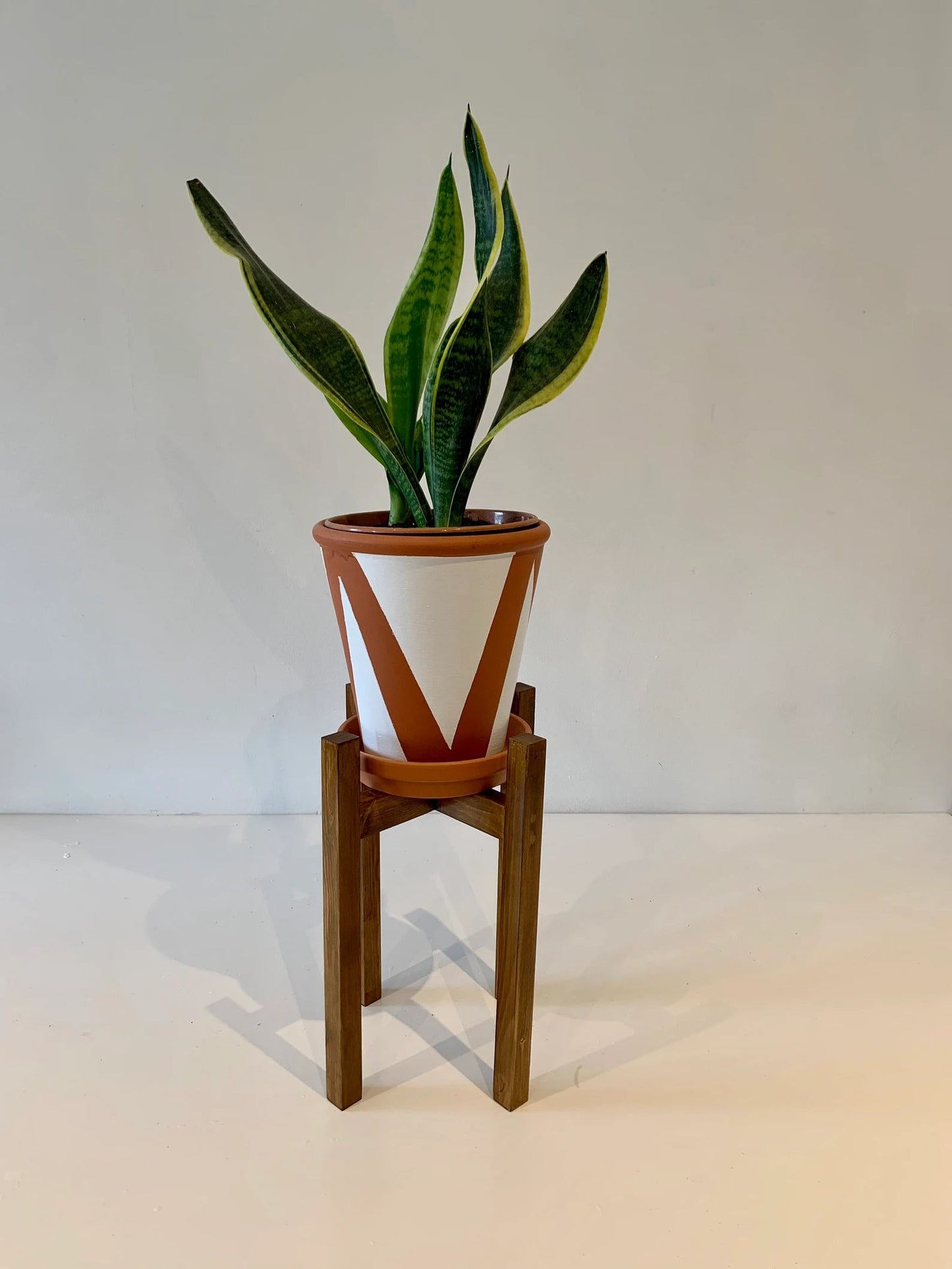 Medium size Slim Leg Plant Pot Stand from 50 to 60 cm High Hand made in UK