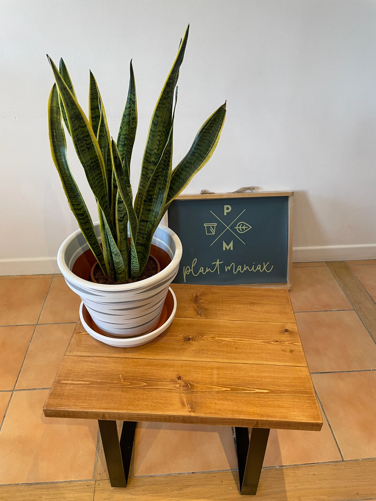 Coffee table Hand made in Uk With solid and heavy wood in various sizes of your choice of width and Wood variety colours