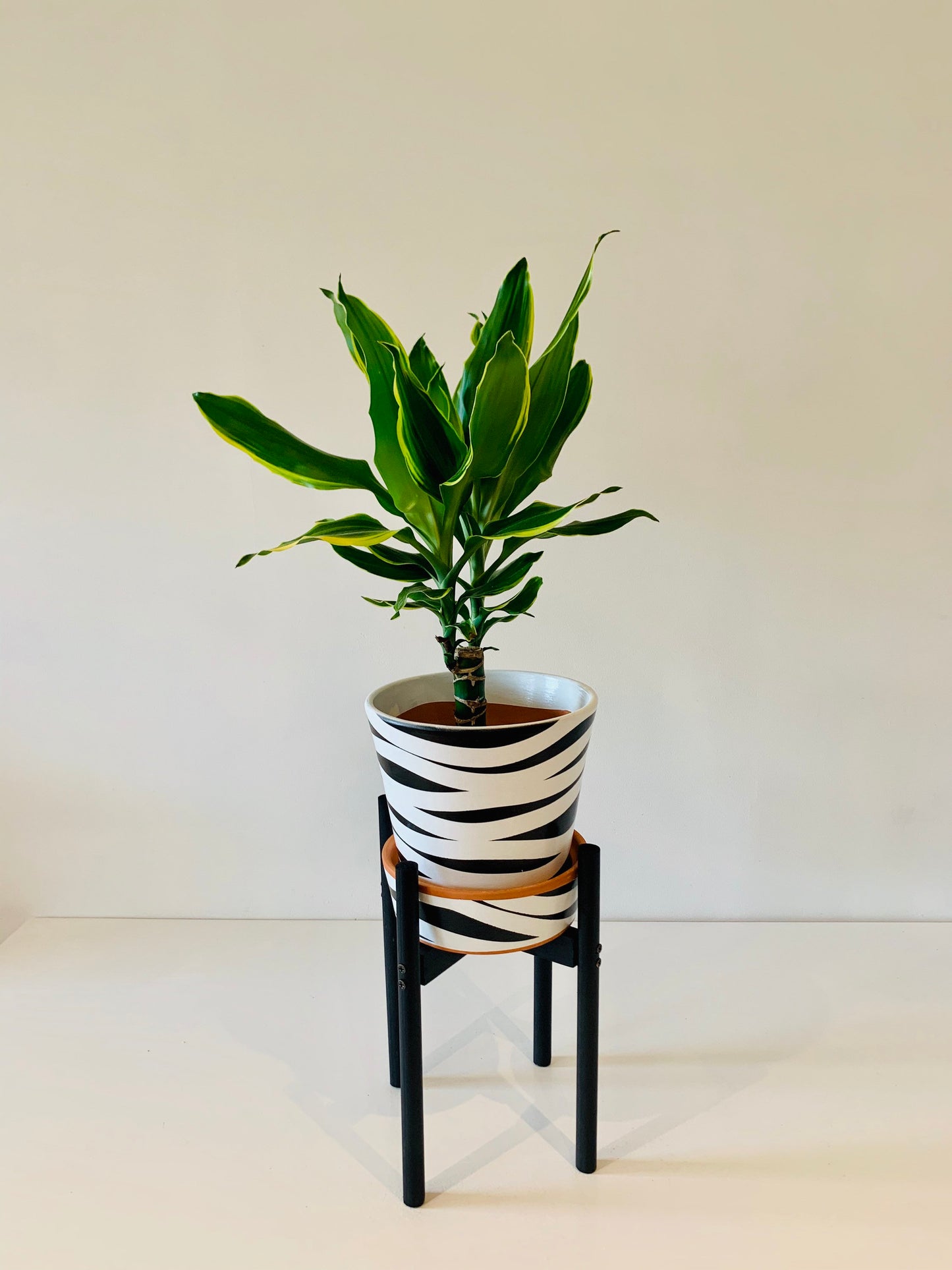 Small Round Led Plant Pot Stand 20cm and 25cm High Hand made